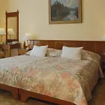 Bristol Kralovska 4*