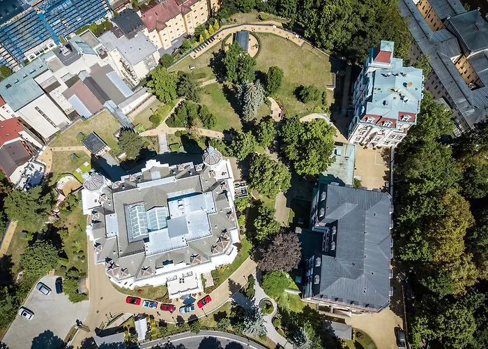 Hotel Bristol Kralovska 4*