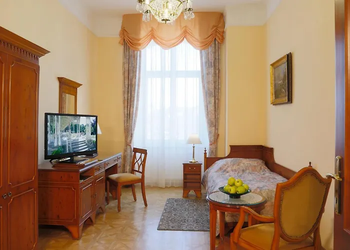 Hotel Bristol Kralovska 4*